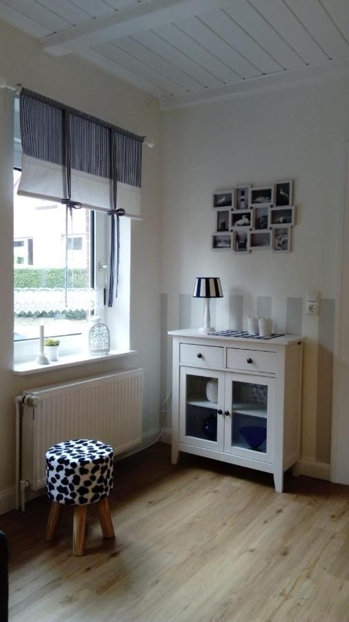 Ferienwohnung Alte Schmiede Schillig Ngoại thất bức ảnh